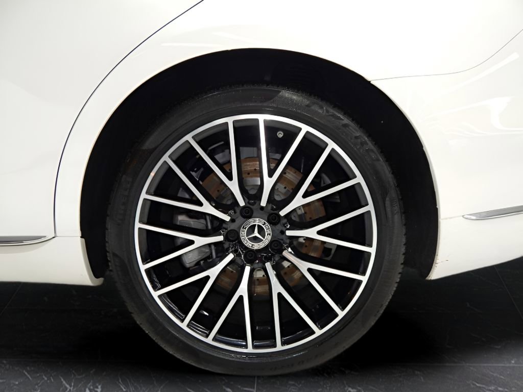 Used 2022 Mercedes-Benz S 580 4MATIC Sedan image 9