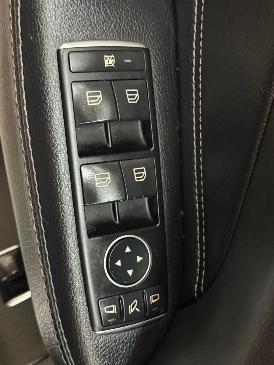 Used 2016 Mercedes-Benz GLE 350 w/ Premium Package image 23