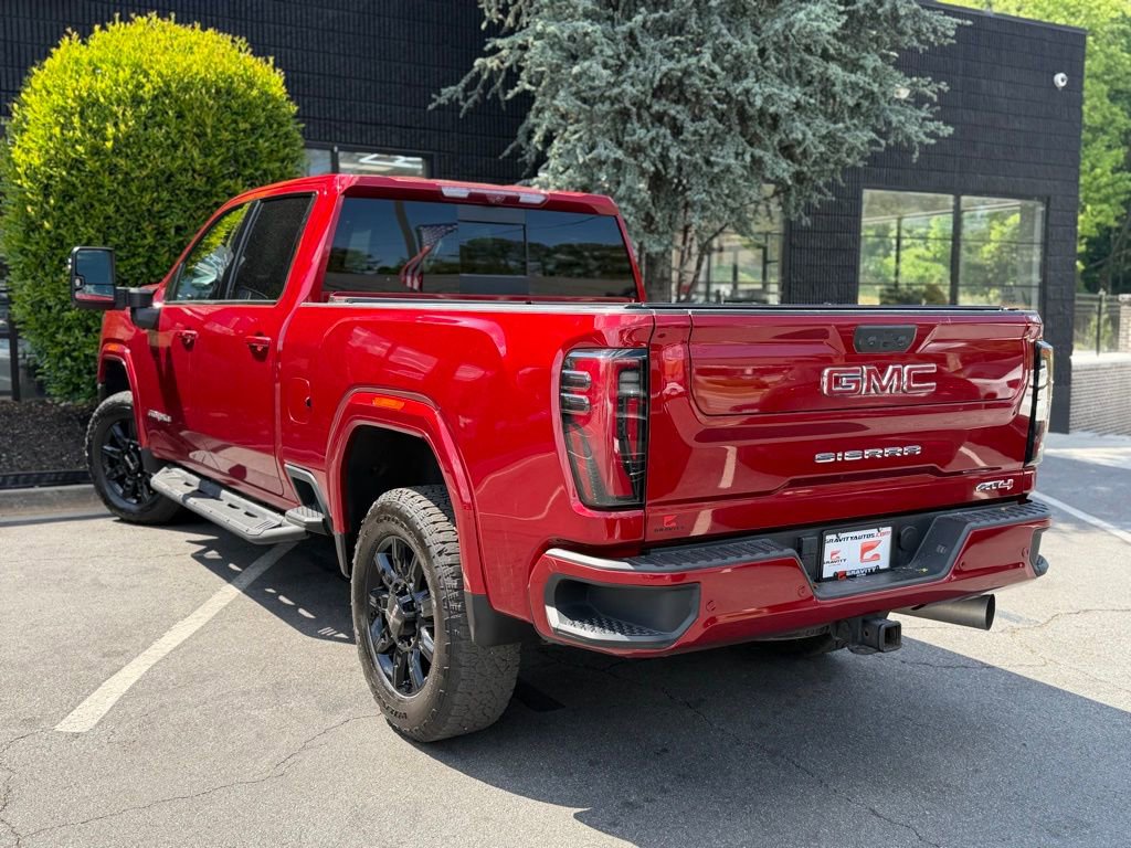 Used 2024 GMC Sierra 2500 AT4 w/ Technology Package AWD/4WD image 19
