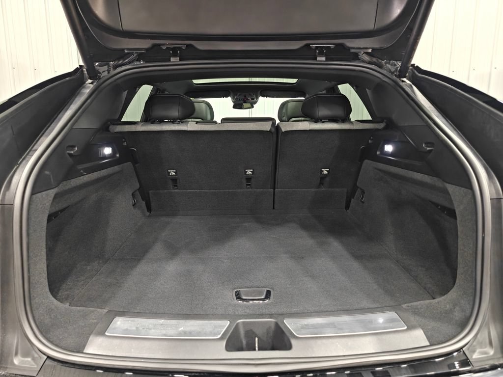 Used 2024 Cadillac Lyriq Tech RWD image 30