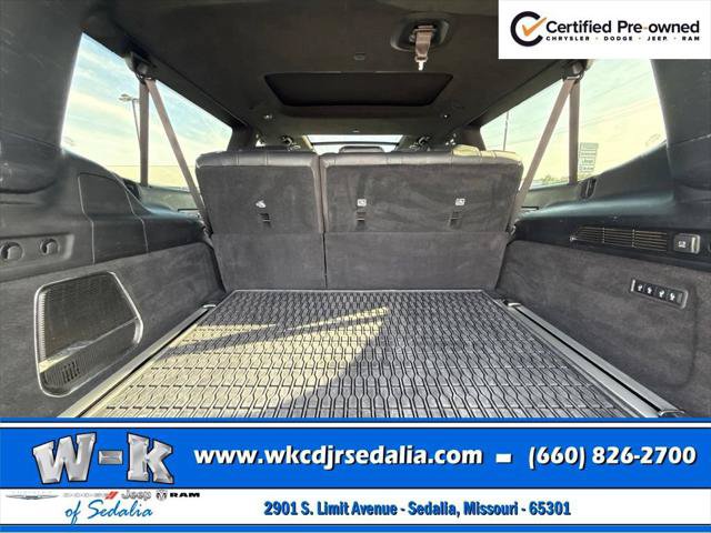 Certified 2024 Jeep Grand Wagoneer L Series II w/ Quick Order Packagew 28T AWD/4WD image 29