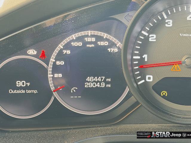 Used 2021 Porsche Cayenne image 22