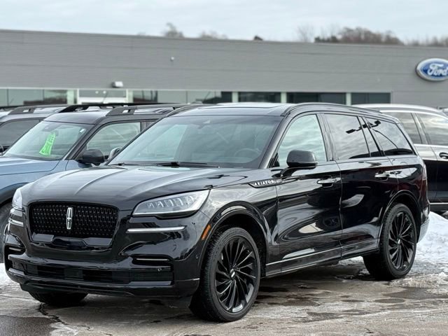 Used 2023 Lincoln Aviator Reserve w/ Jet Package image 36