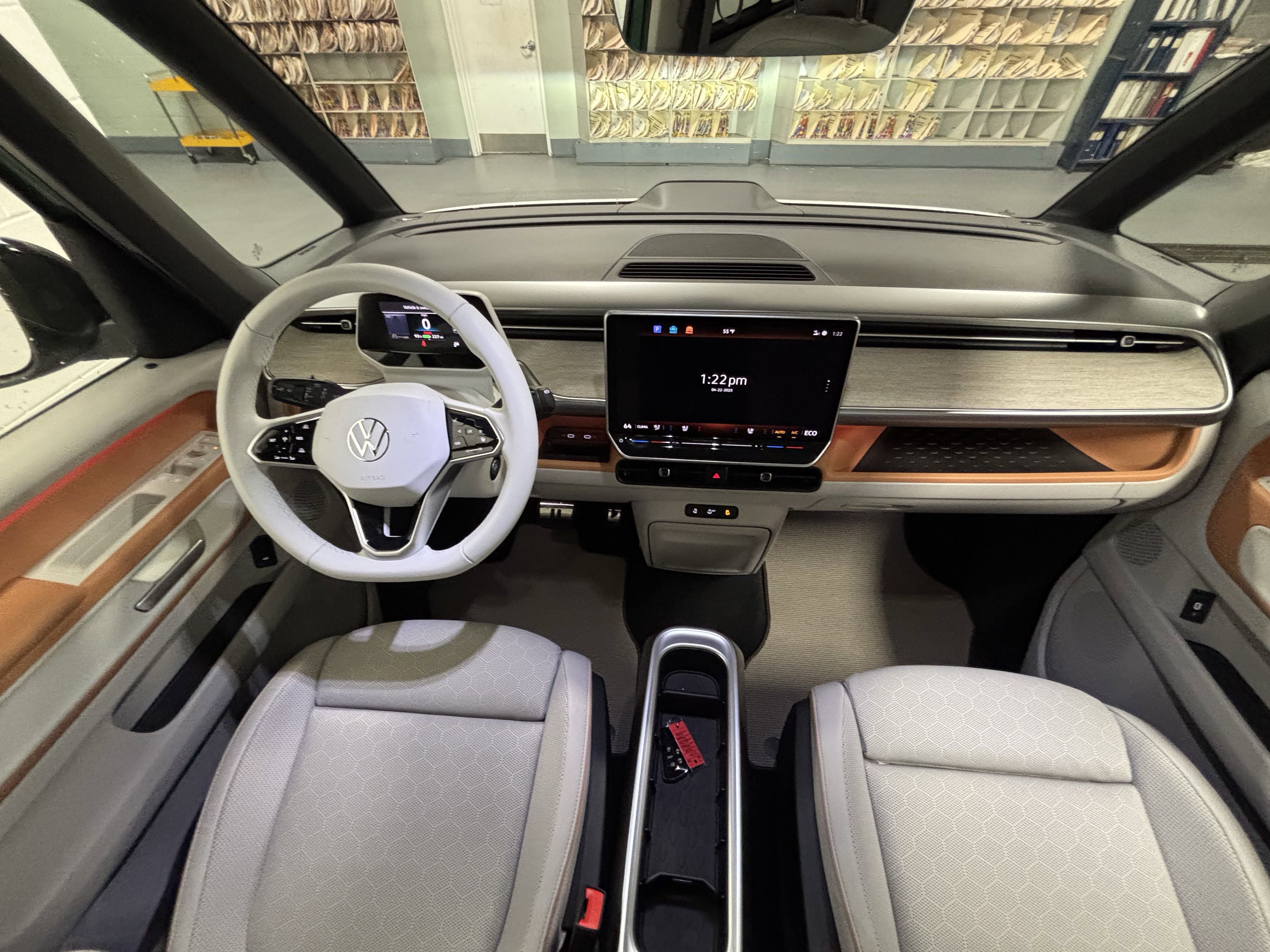 New 2025 Volkswagen ID. Buzz 1st Edition AWD/4WD image 15