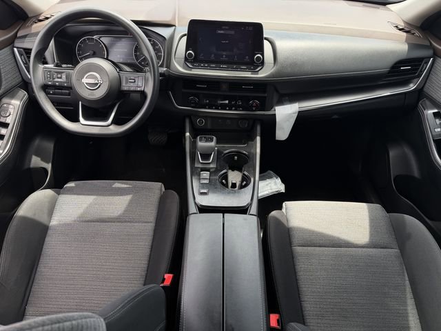 Used 2023 Nissan Rogue SV FWD image 11