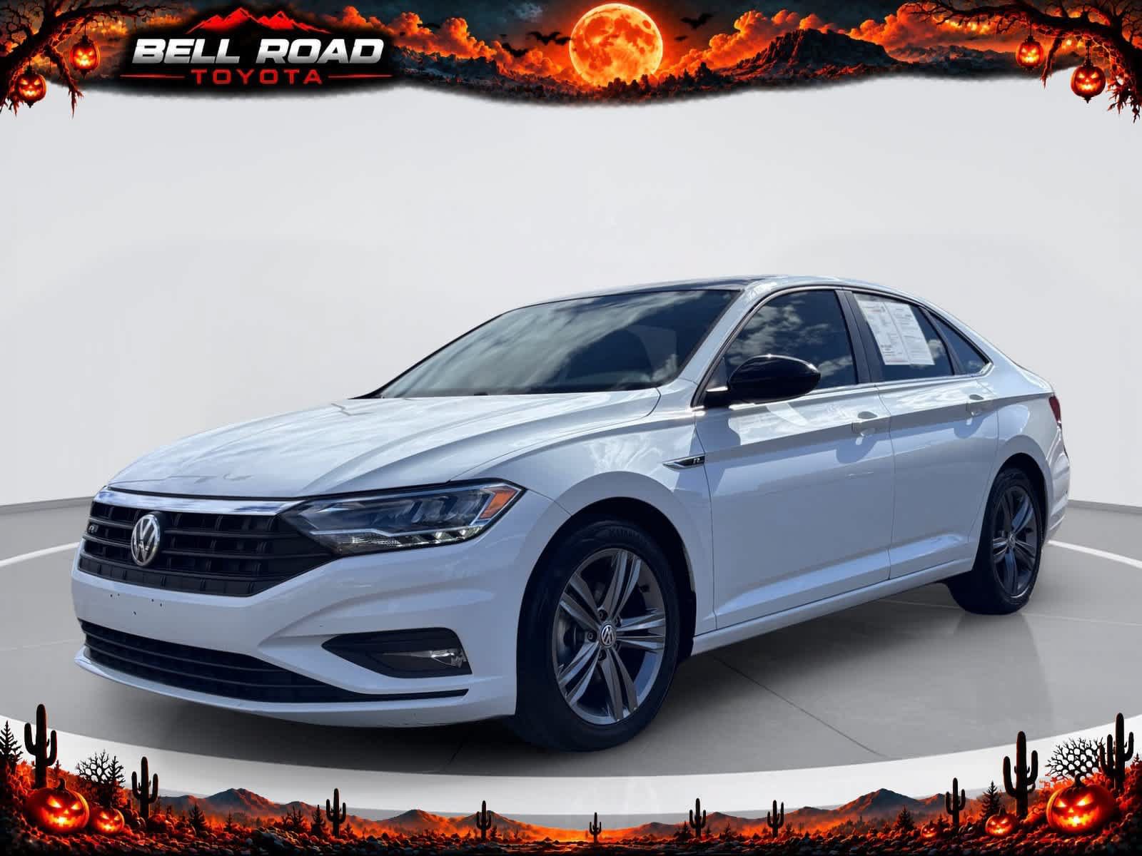 Used 2021 Volkswagen Jetta R-Line FWD image 1