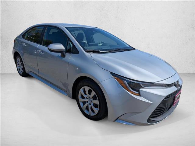 Certified 2025 Toyota Corolla LE FWD image 3