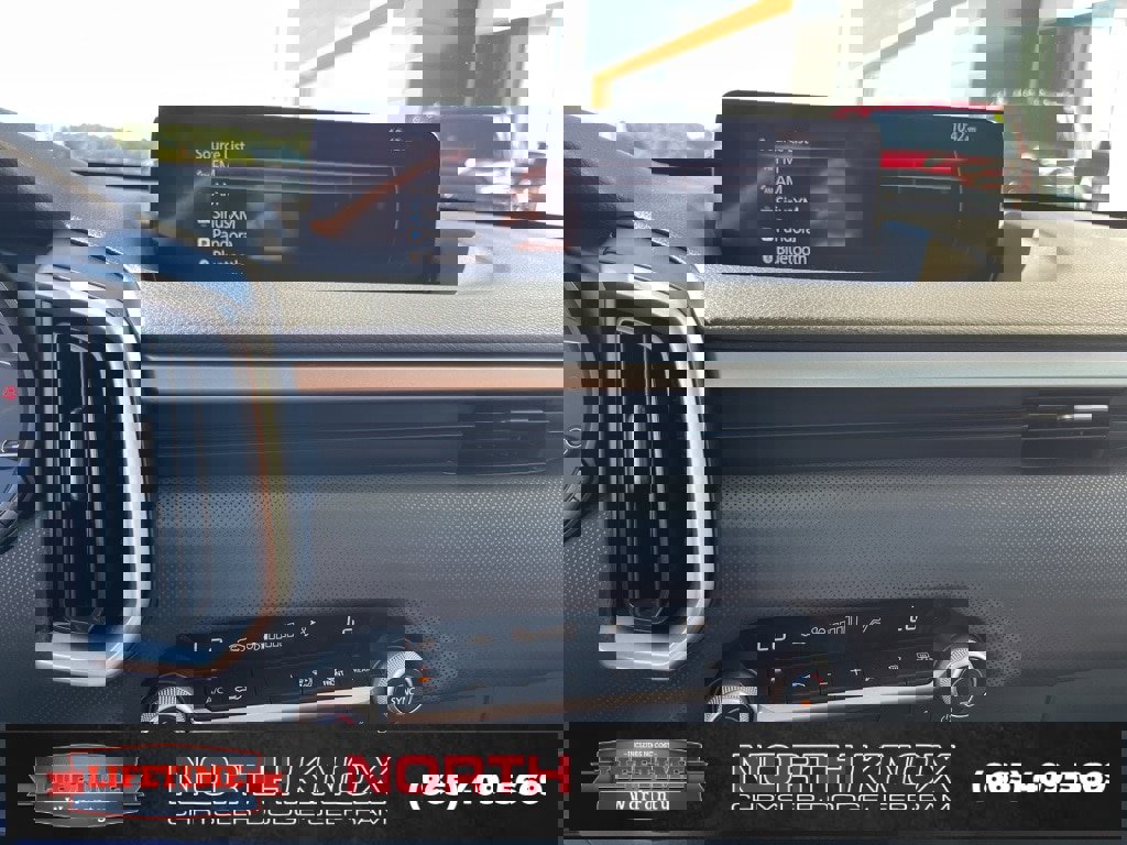 Used 2024 MAZDA CX-50 AWD 2.5 S w/ Premium Package image 10