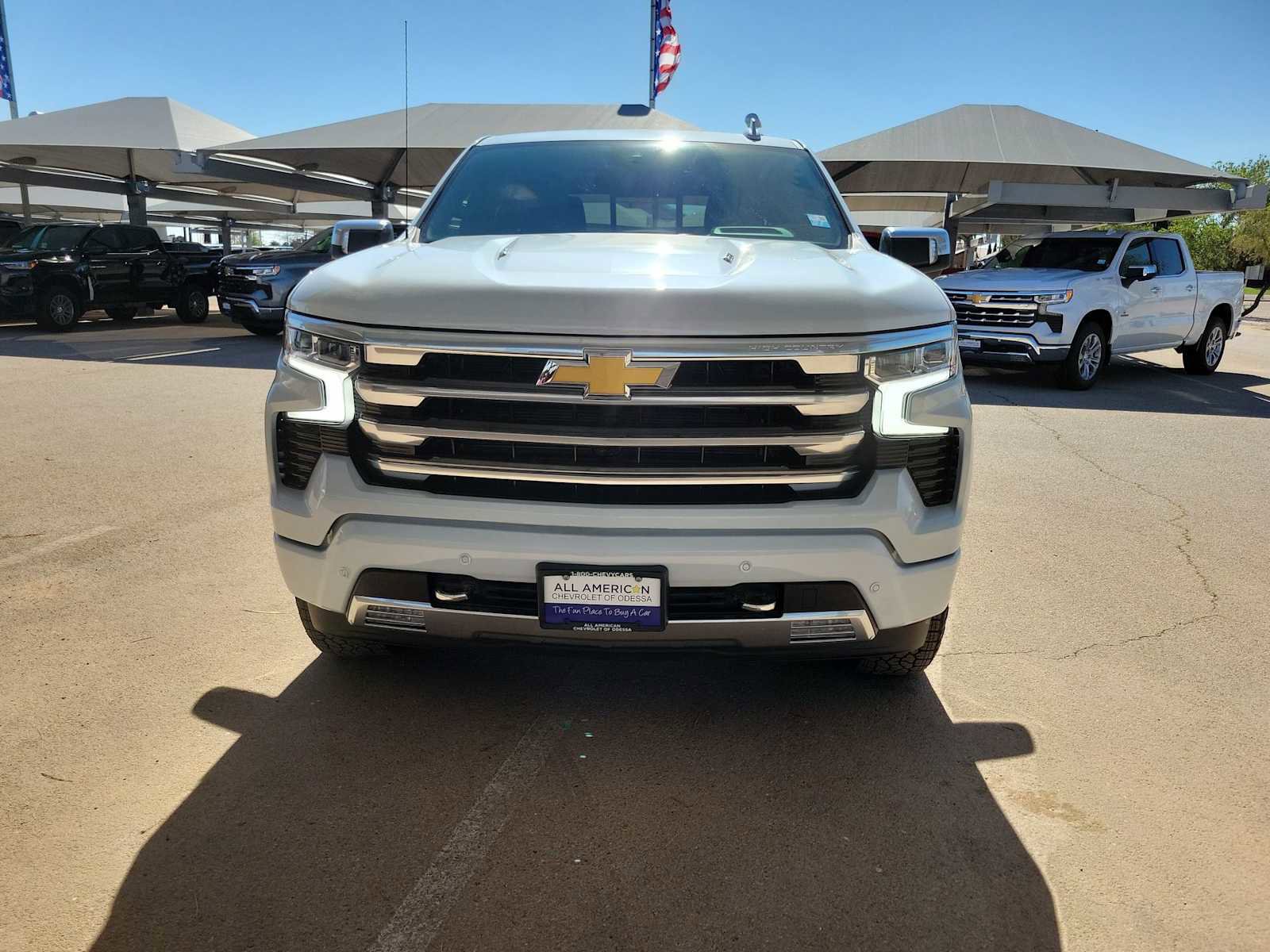 New 2026 Chevrolet Silverado 1500 High Country w/ Technology Package AWD/4WD video 3