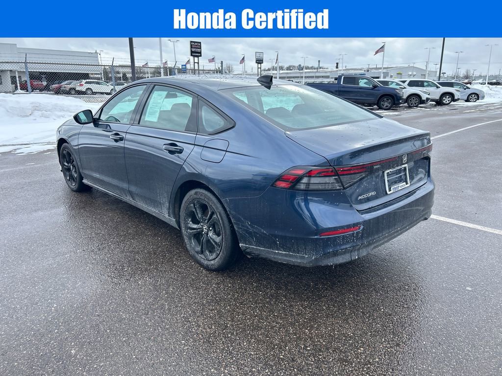 Certified 2025 Honda Accord SE image 6