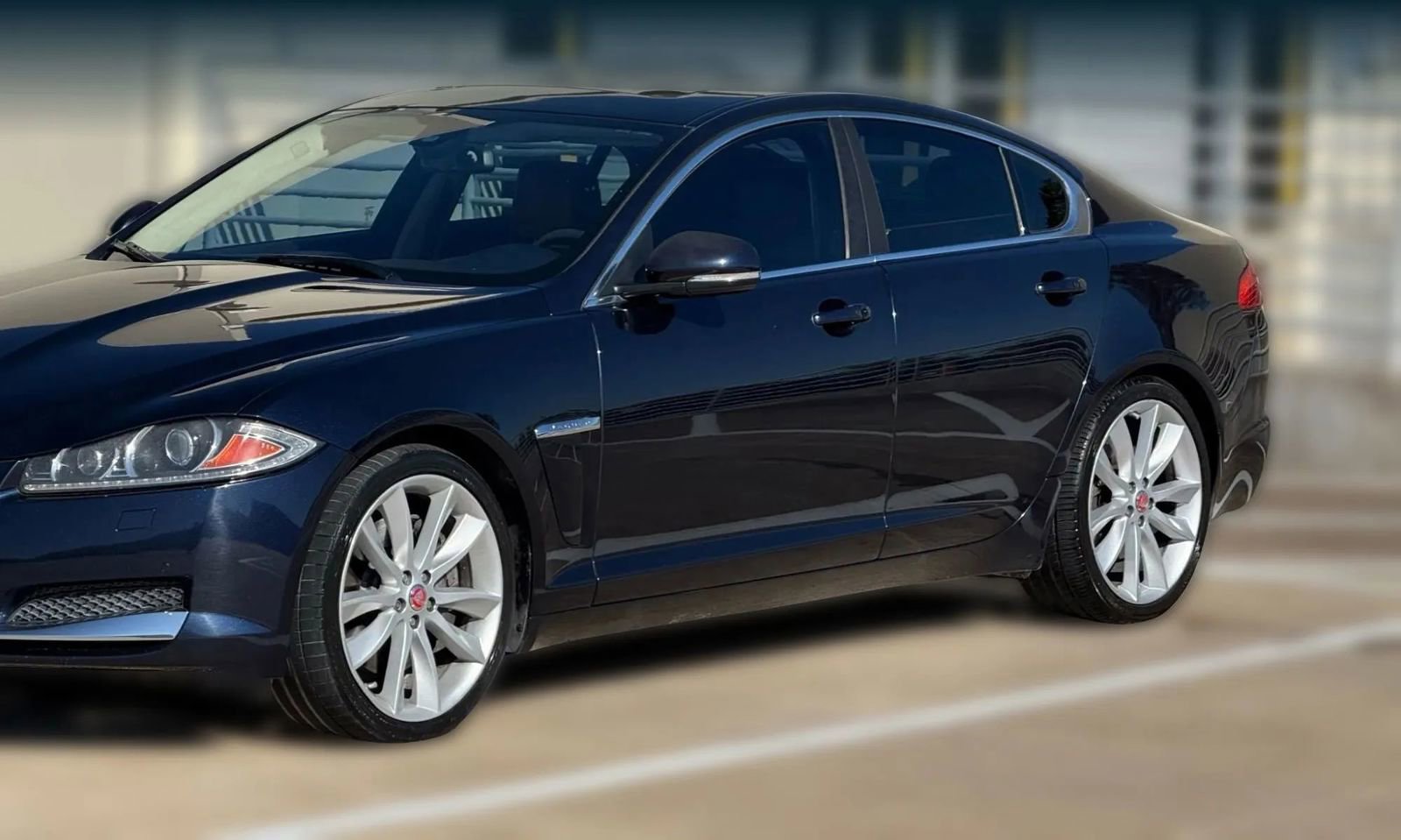Used 2015 Jaguar XF Portfolio AWD/4WD image 4