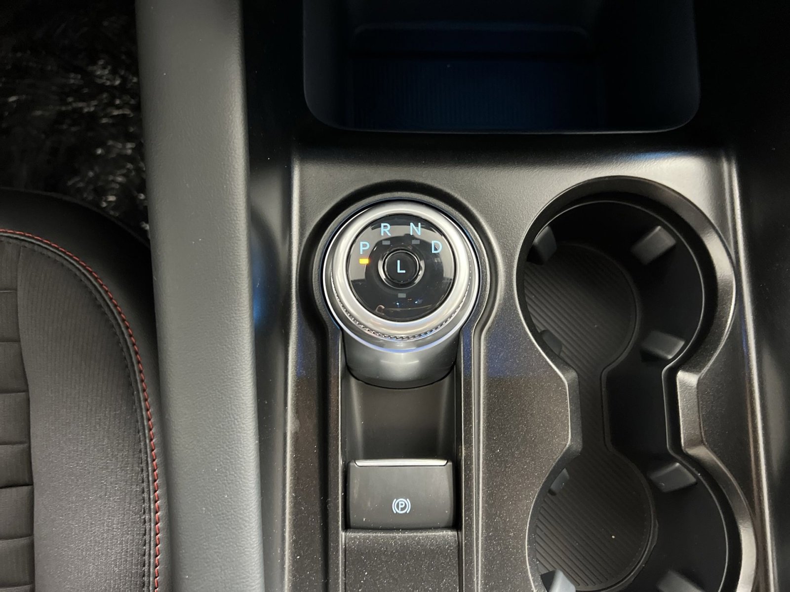 New 2026 Ford Explorer ST-Line w/ ST-Line Street Pack image 22