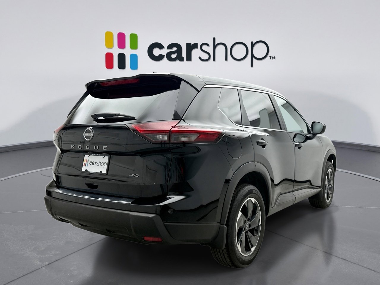 Used 2025 Nissan Rogue SV image 5