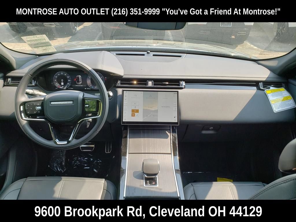 New 2026 Land Rover Range Rover Velar Dynamic SE image 7