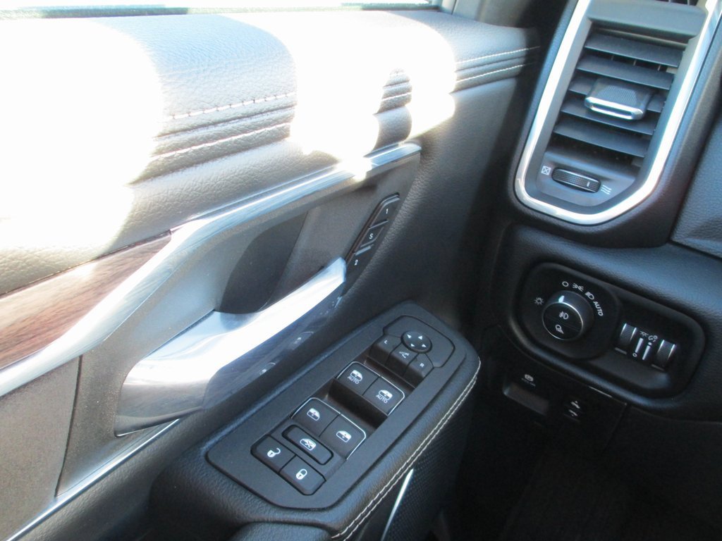 Used 2025 RAM 1500 Laramie w/ Sport Appearance Package image 28