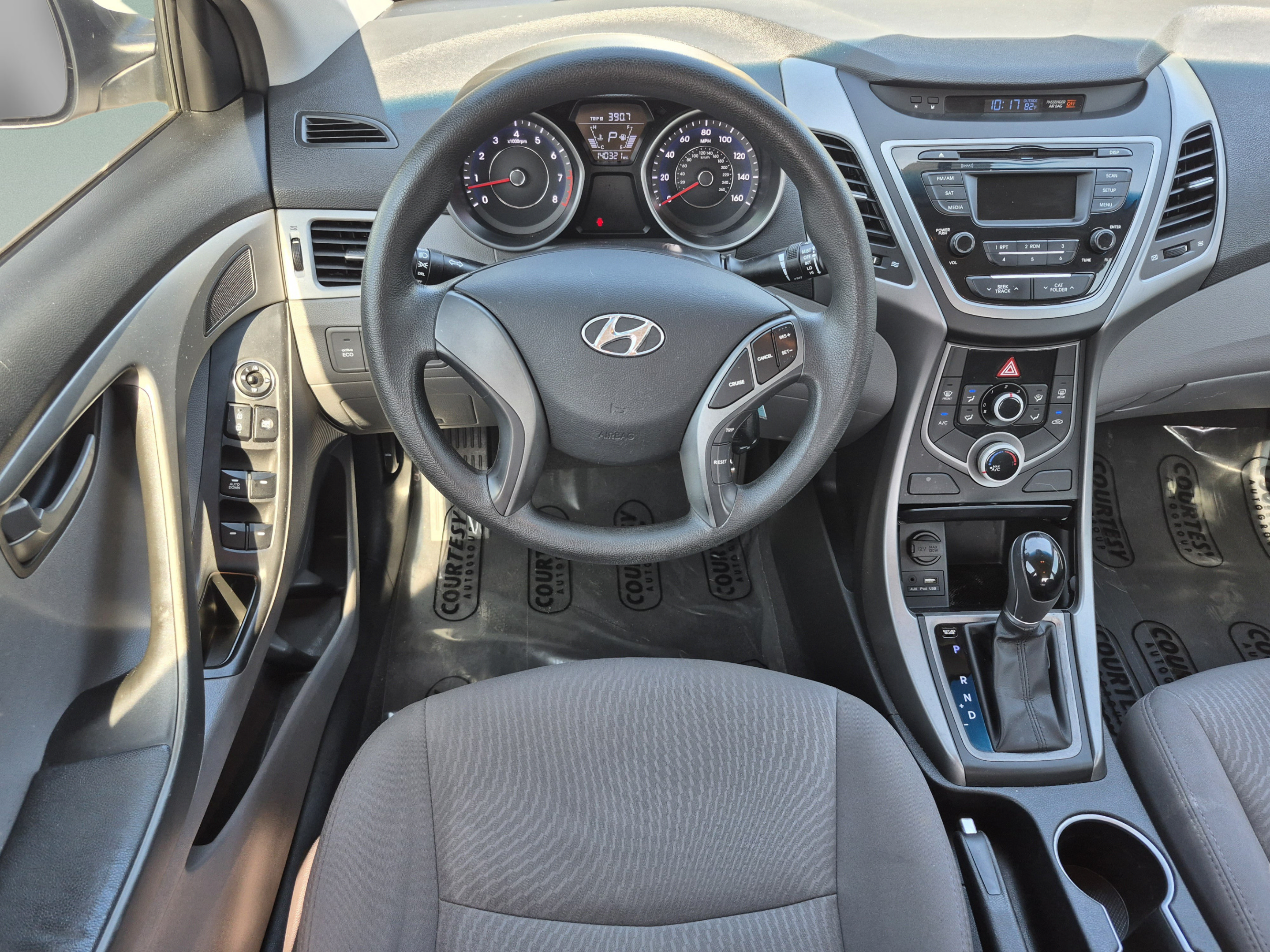 Used 2016 Hyundai Elantra SE FWD image 19