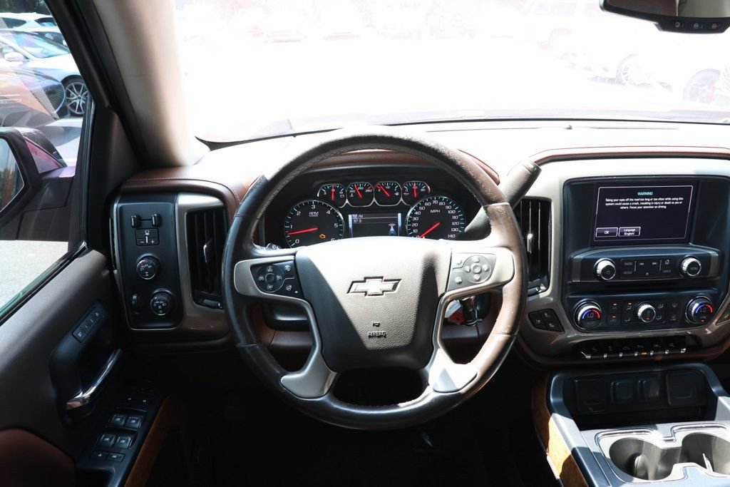 Used 2018 Chevrolet Silverado 1500 High Country AWD/4WD image 12