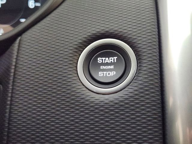 New 2025 Land Rover Discovery Dynamic SE image 20