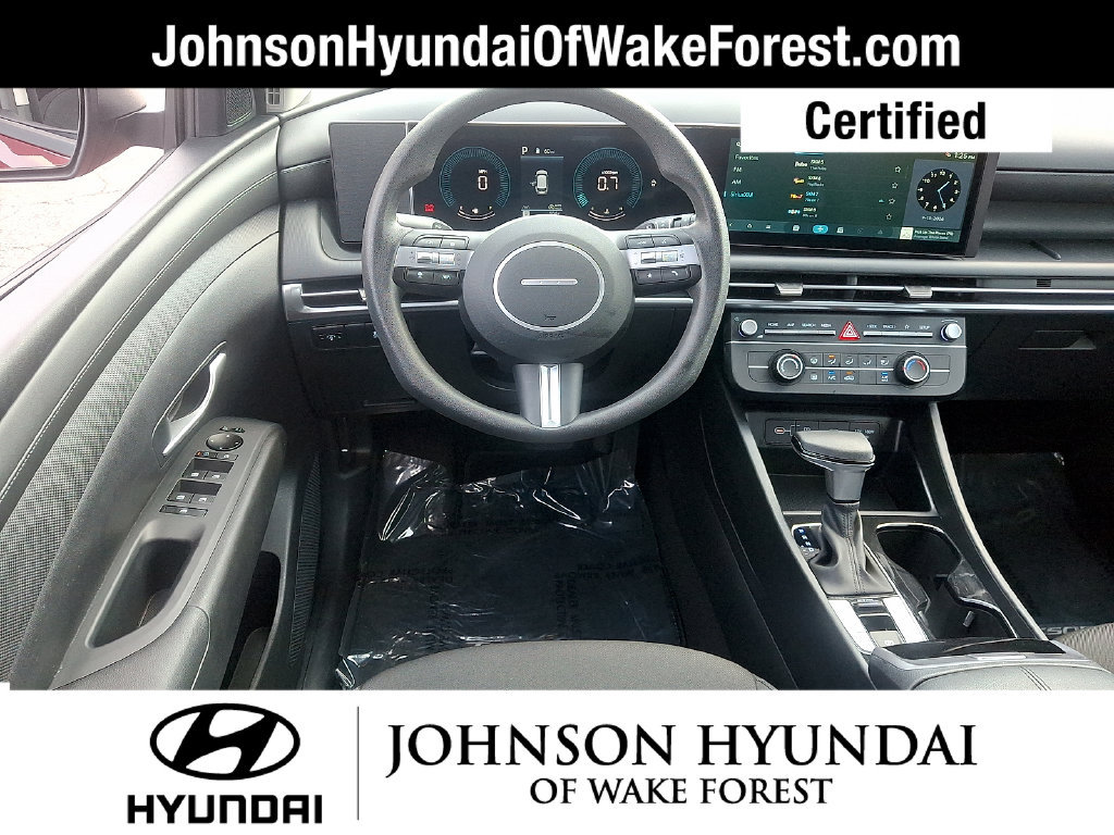 Certified 2026 Hyundai Tucson SE AWD/4WD image 13