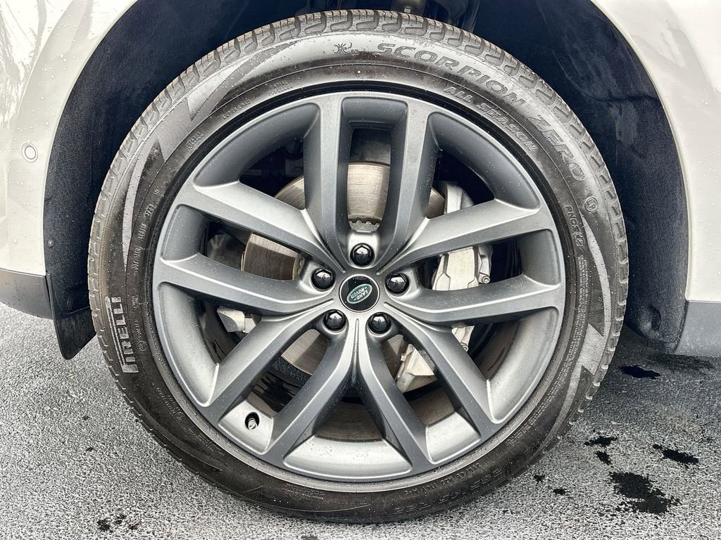 Certified 2024 Land Rover Range Rover Sport SE AWD/4WD image 10