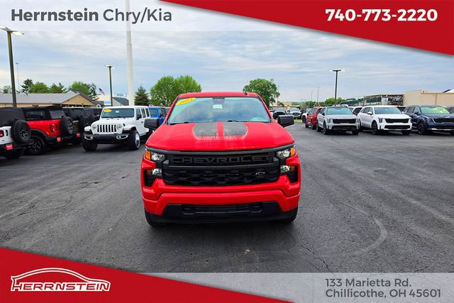 Used 2023 Chevrolet Silverado 1500 Custom w/ Rally Edition AWD/4WD image 2