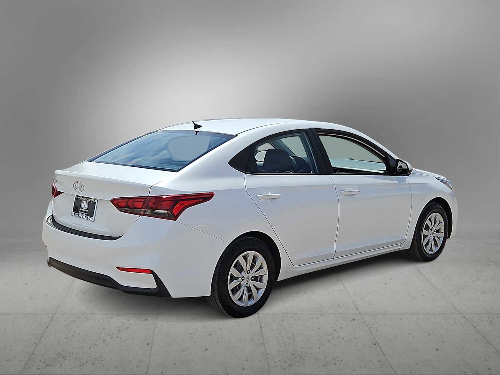 Used 2020 Hyundai Accent SE FWD image 8