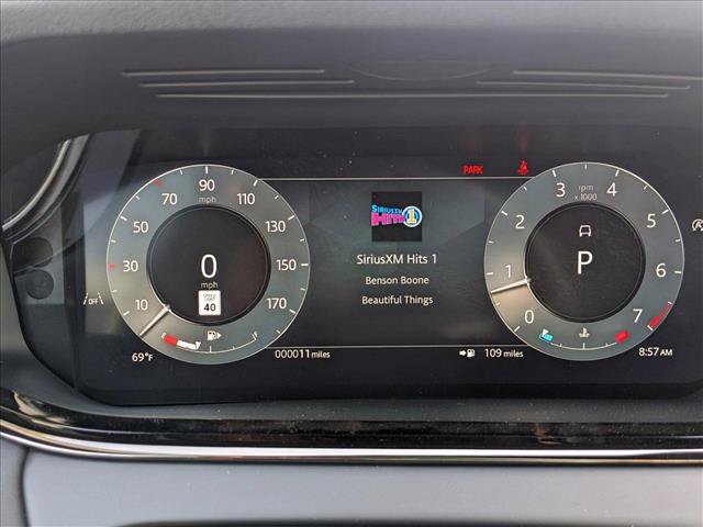 New 2025 Land Rover Range Rover Evoque S AWD/4WD image 11