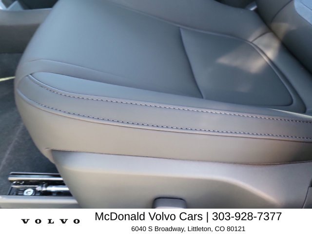 New 2026 Volvo EX30 Plus w/ Protection Package Premier AWD/4WD image 12