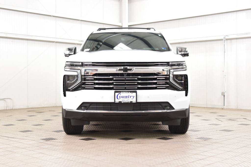 New 2026 Chevrolet Suburban Premier AWD/4WD image 2