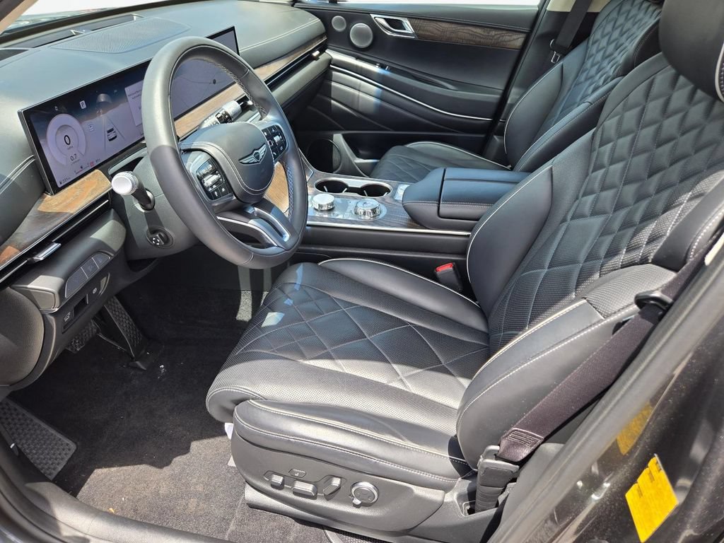 Used 2025 Genesis GV80 3.5T Prestige AWD/4WD image 15