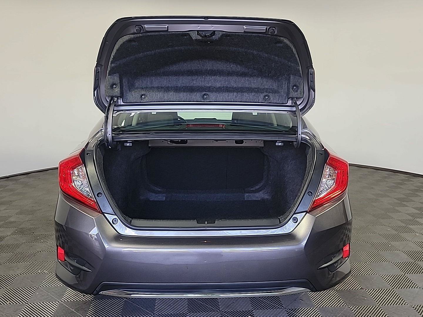 Certified 2019 Honda Civic EX image 6
