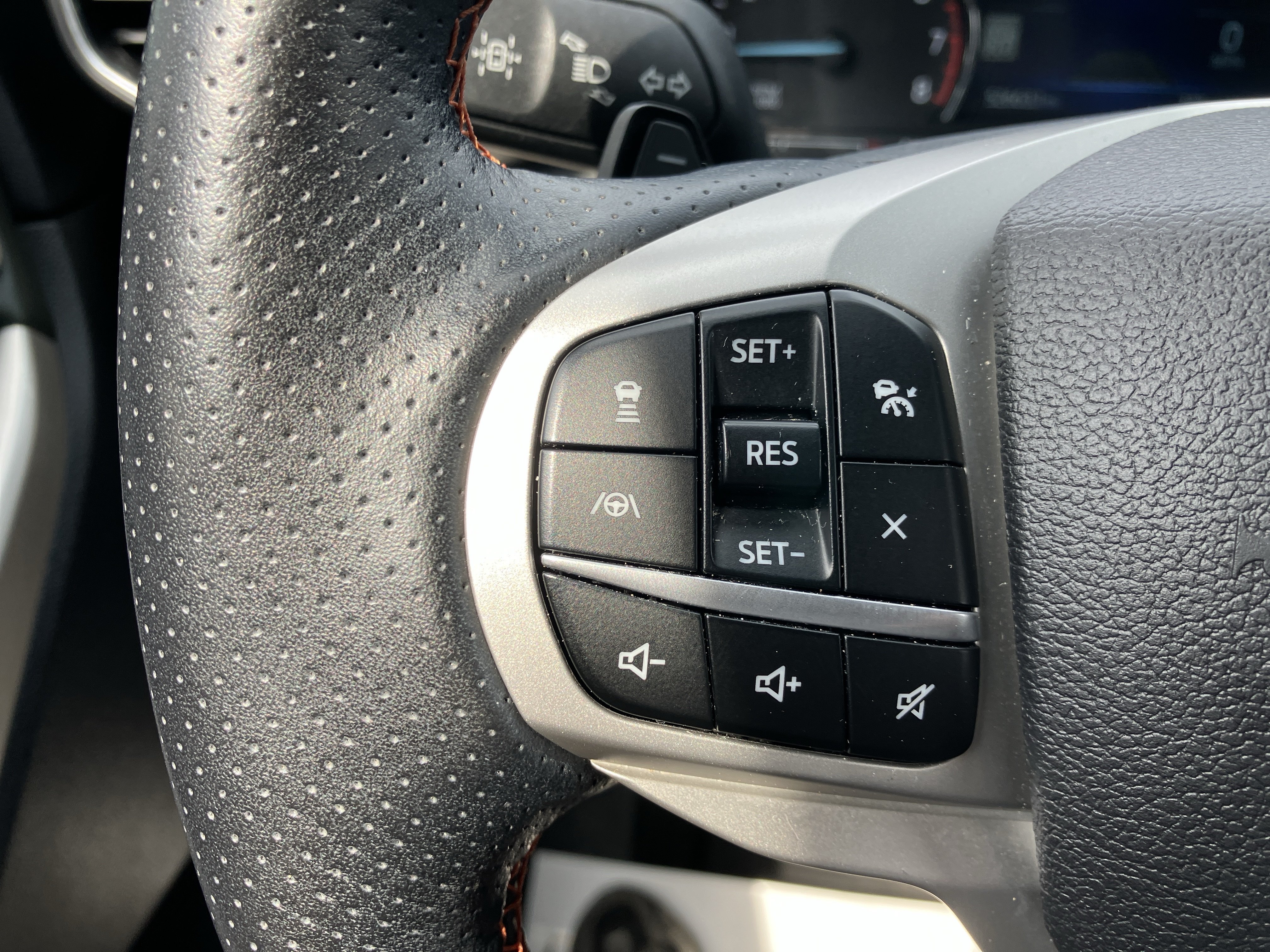 Used 2022 Ford Explorer Timberline AWD/4WD image 27