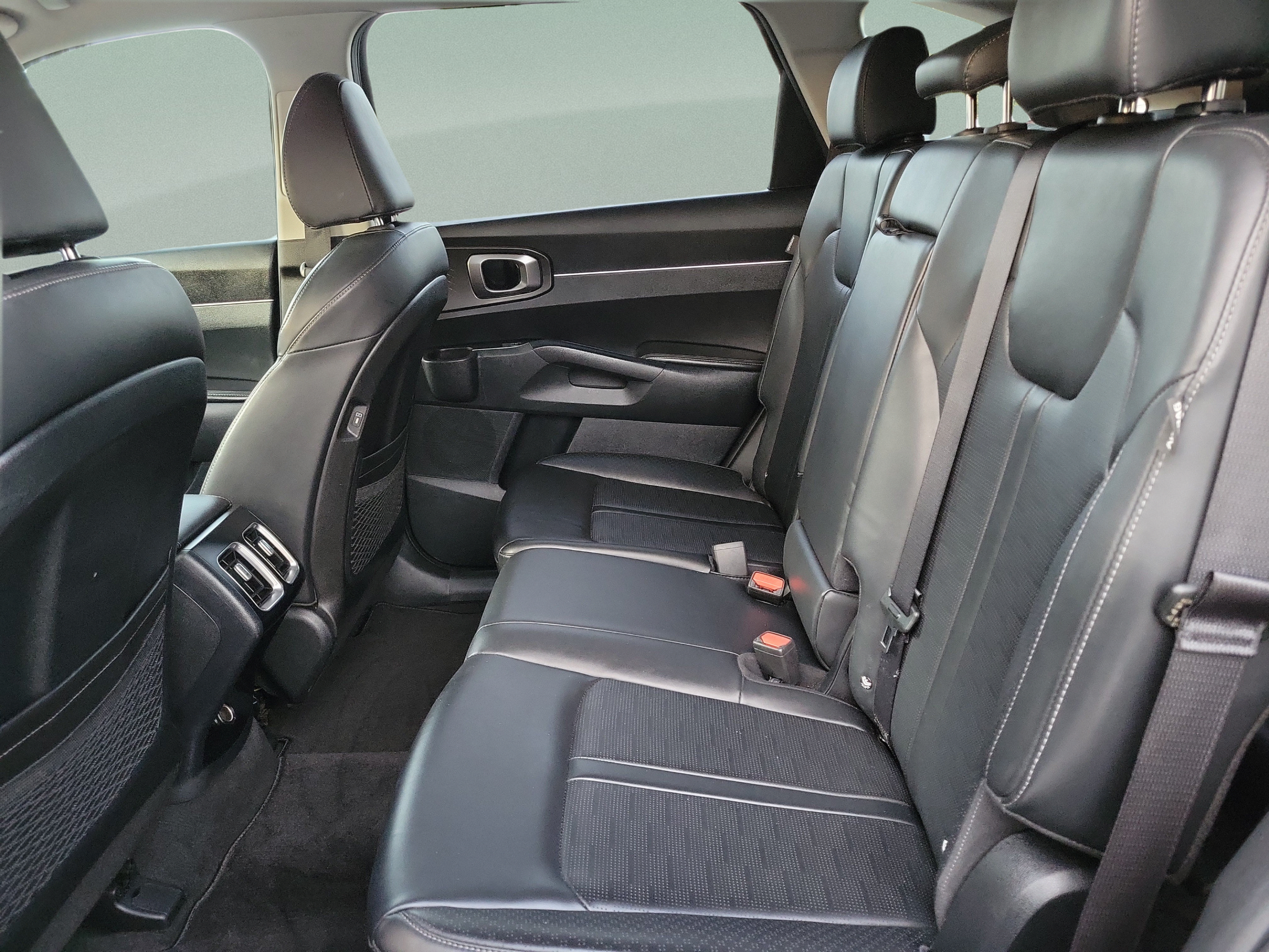 Certified 2024 Kia Sorento S AWD/4WD image 7