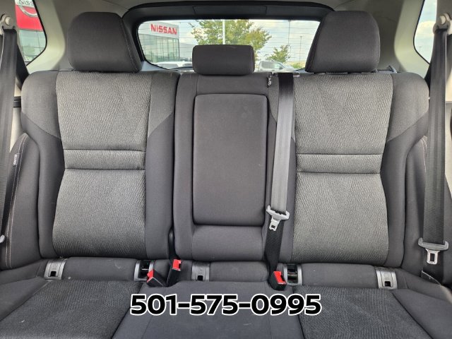 Used 2024 Nissan Rogue SV FWD image 11