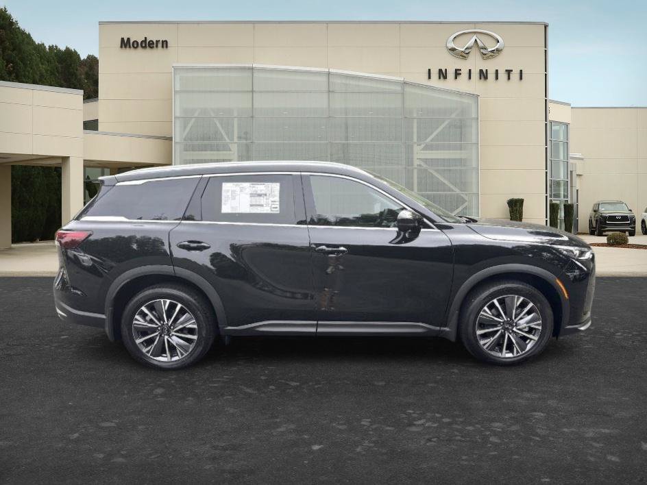 New 2027 INFINITI QX60 Luxe AWD/4WD image 4