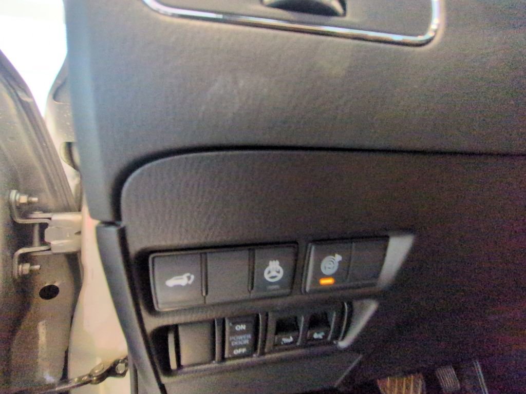 Used 2023 INFINITI QX80 Sensory w/ All-Season Package RWD image 16