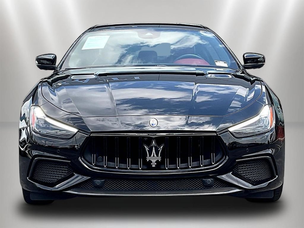 Used 2021 Maserati Ghibli Trofeo RWD image 2