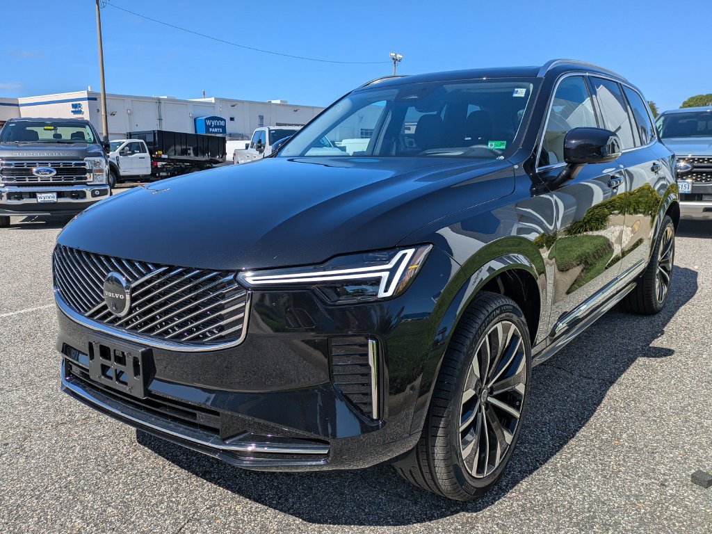 New 2026 Volvo XC90 B6 Ultra w/ Protection Package AWD/4WD image 8