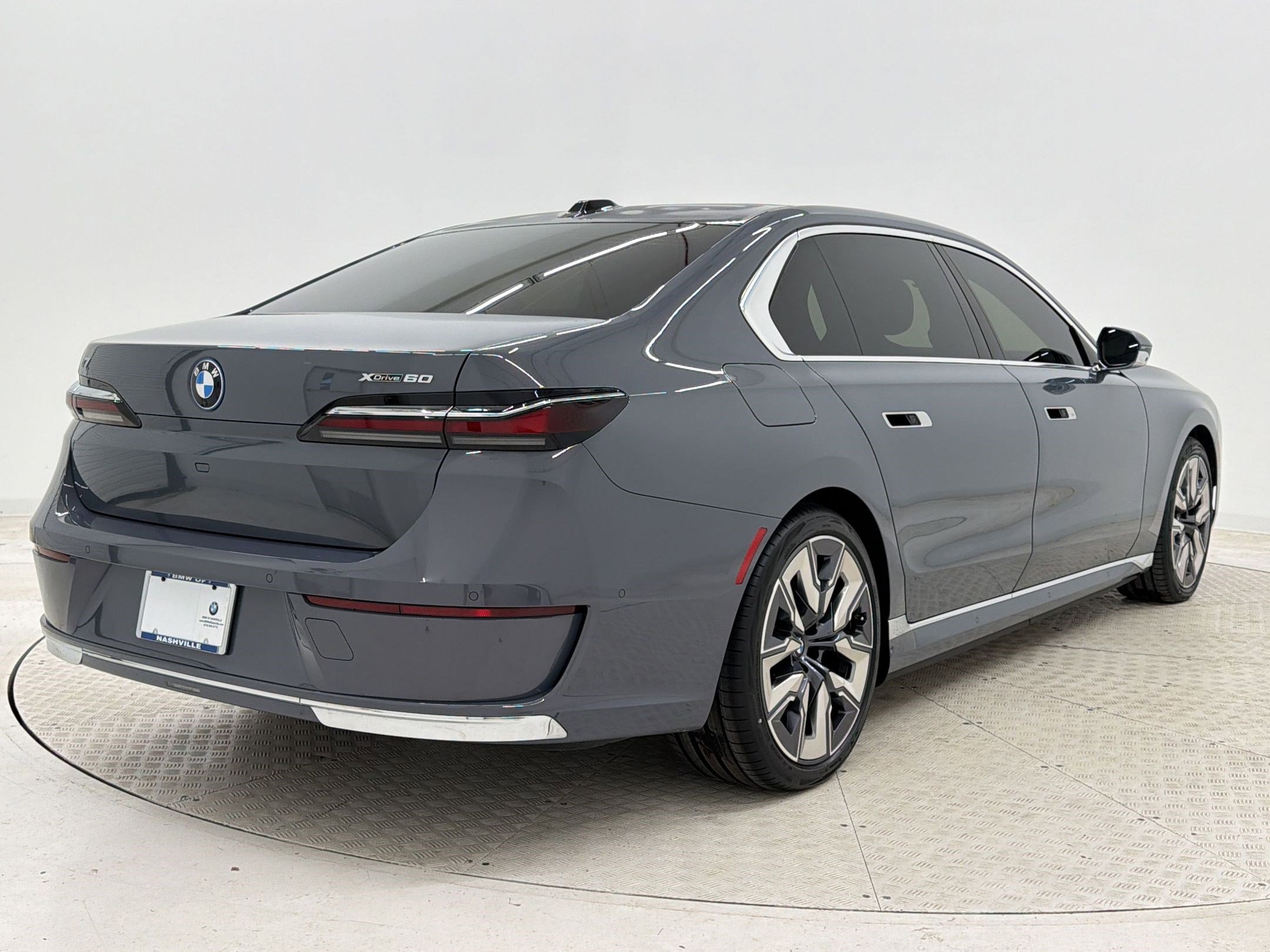 Certified 2023 BMW i7 xDrive60 image 9