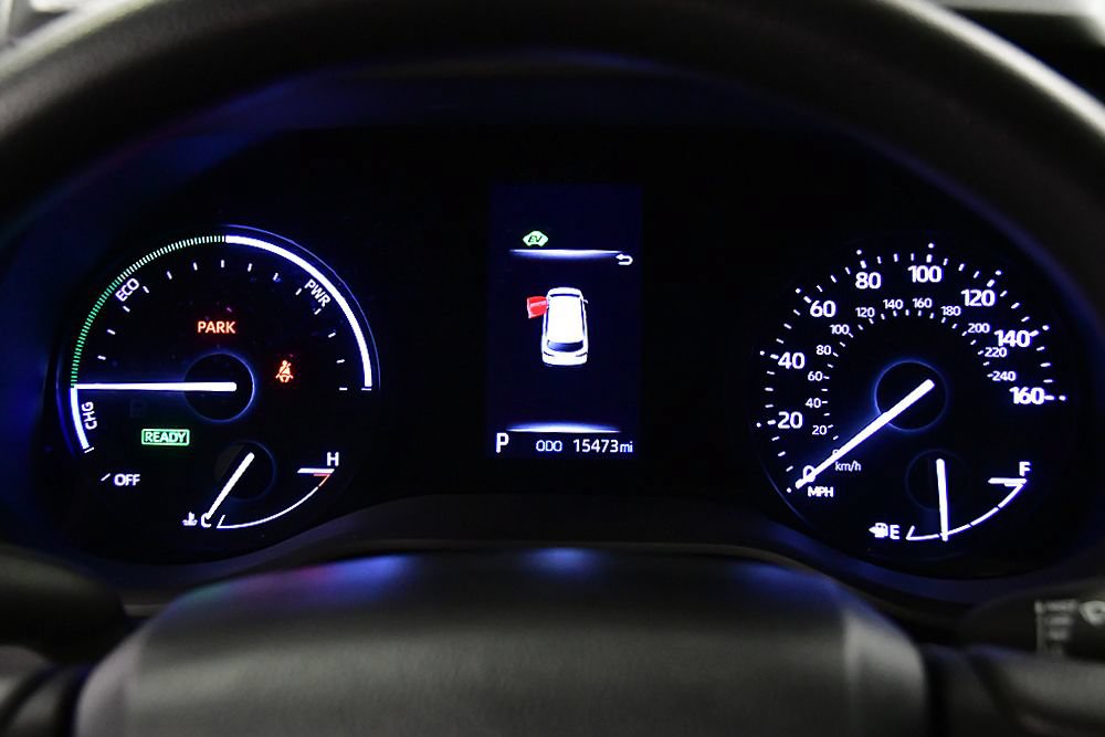 Used 2024 Toyota Sienna LE AWD/4WD image 17