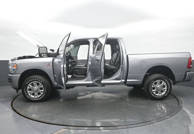 Used 2024 RAM 2500 Laramie AWD/4WD image 54