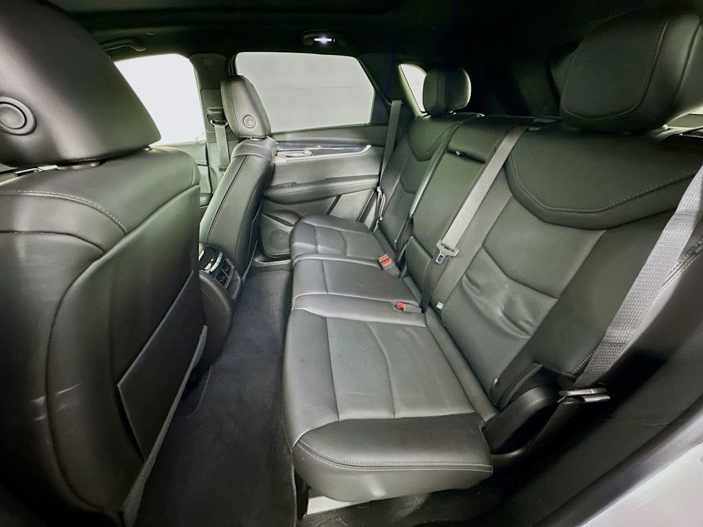 Used 2023 Cadillac XT5 Premium Luxury w/ Technology Package image 32