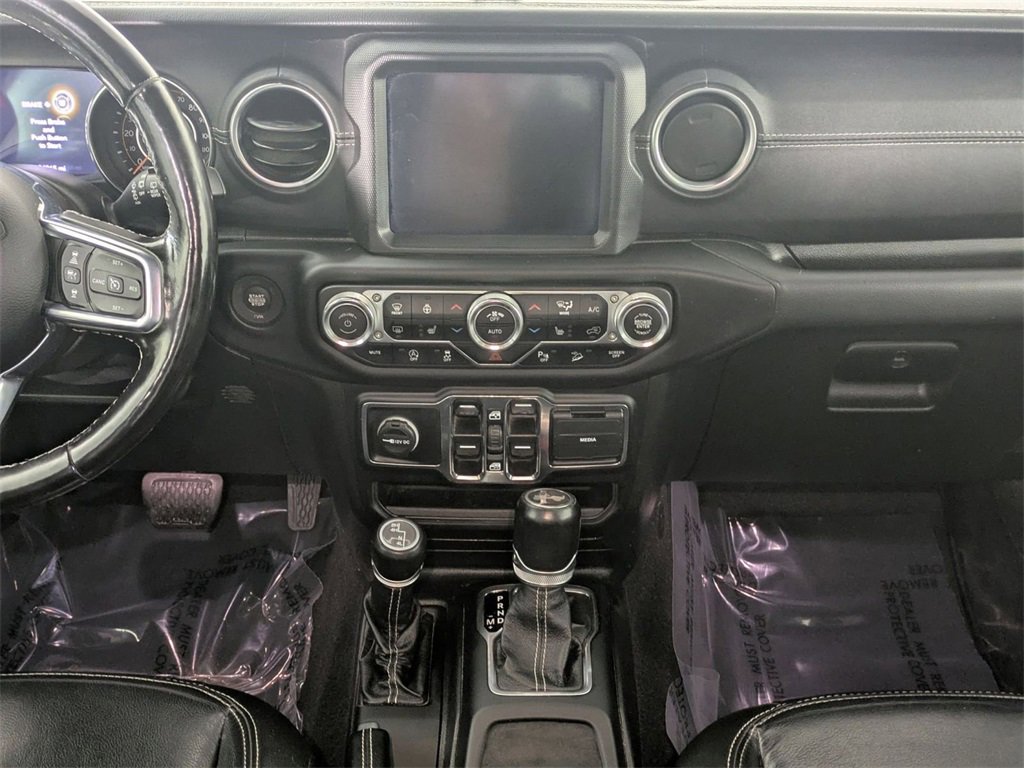Certified 2020 Jeep Wrangler Unlimited Sahara image 24