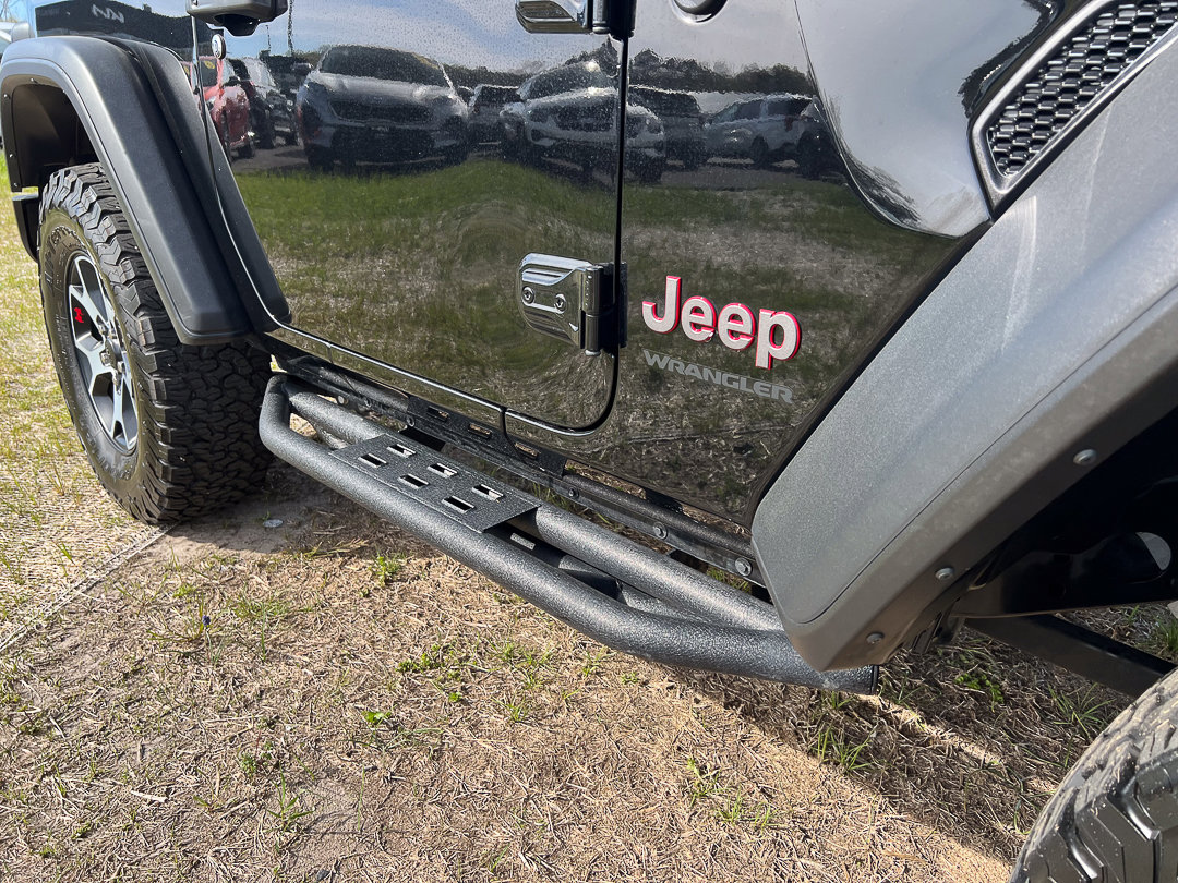 Used 2022 Jeep Wrangler Rubicon w/ Cold Weather Group image 9
