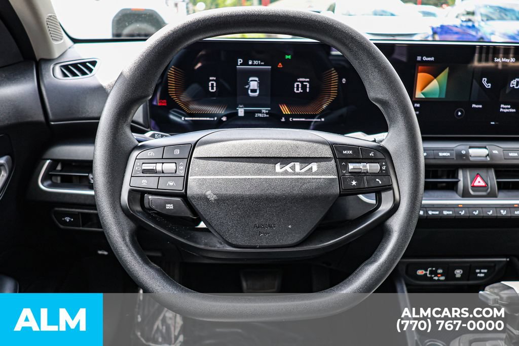 Used 2025 Kia K4 FWD image 30