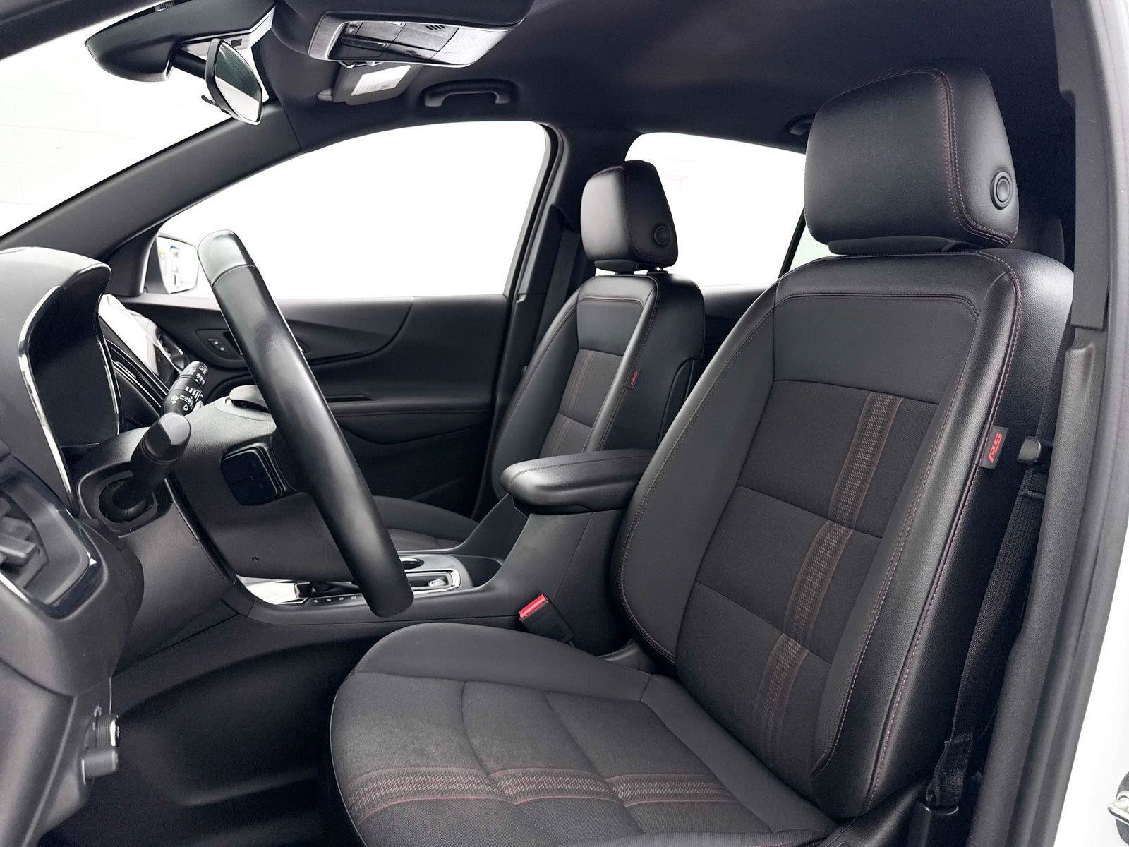 Used 2024 Chevrolet Equinox RS FWD image 18