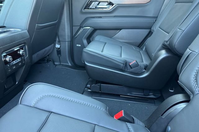 New 2026 GMC Yukon Denali image 13