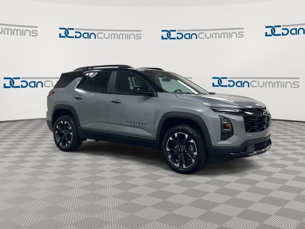 New 2027 Chevrolet Equinox RS FWD image 2