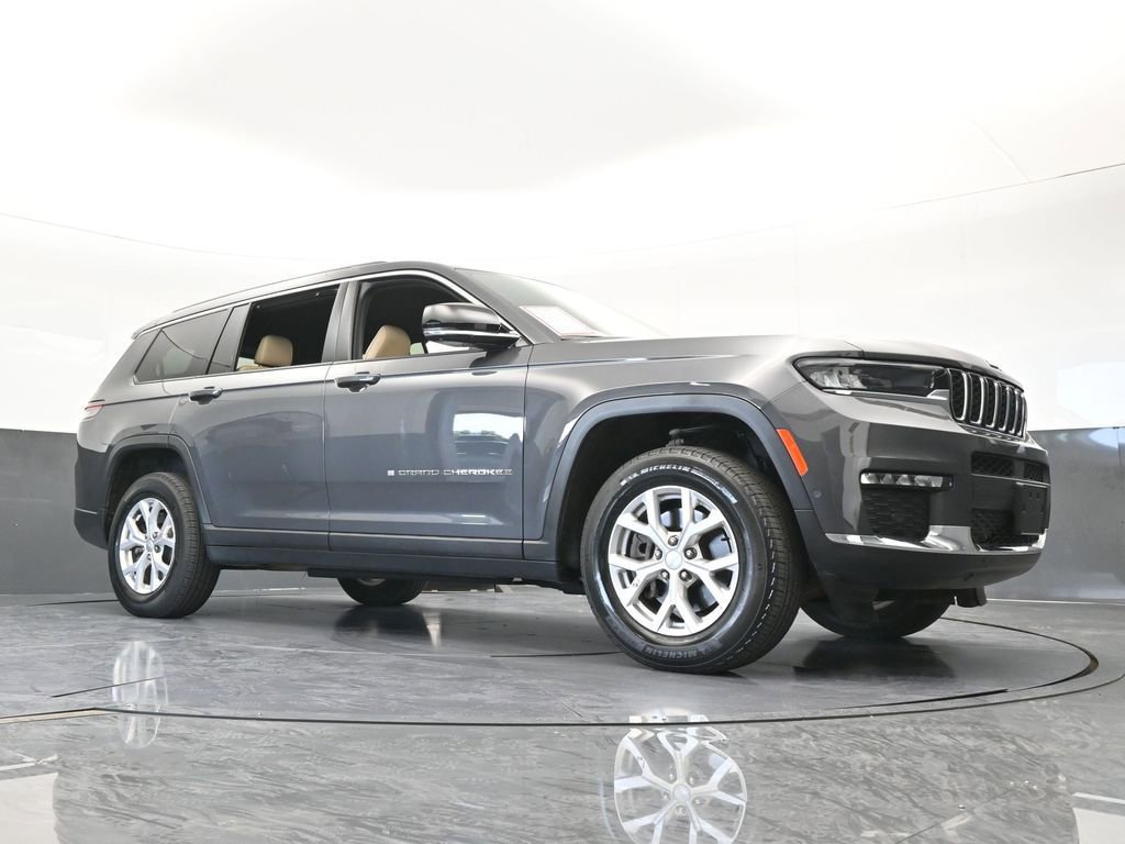 Used 2023 Jeep Grand Cherokee L Limited w/ Luxury Tech Group II AWD/4WD image 70