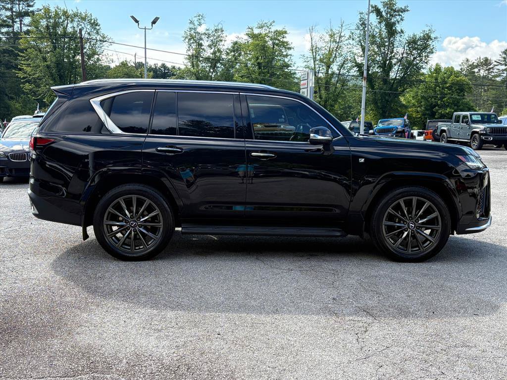 Used 2024 Lexus LX 600 F Sport AWD/4WD image 3
